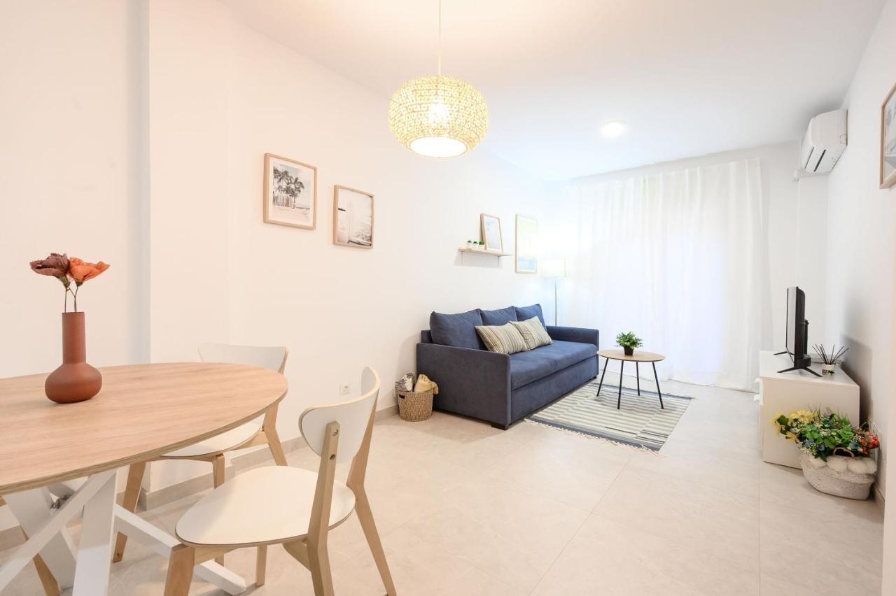 New 1 Bedroom Apartment At 4 Min To The Beach By 10Tosea Фуeнхирола Екстериор снимка
